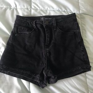 high waisted black jean shorts